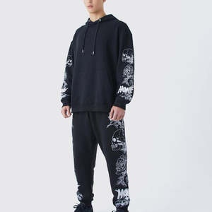 Chándal Deportivo Profesional para Hombre, Estilo Urbano, 2 en 1, Color Sólido, Impresión de Logotipo Personalizado, 100% Algodón, Diseño 2026, Hecho en Pakistán, Venta al Por Mayor - Product Image 1