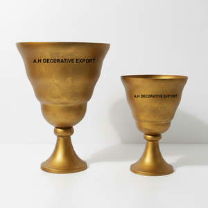 Macetero Moderno de Aluminio Cromado |   Urna con Pedestal para Decoración de Jardín y Hogar |   Soporte para Macetas Ecológico y Duradero - Product Image 3