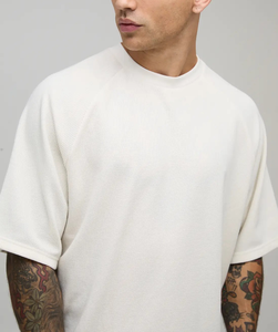 T-shirt gaufré ample et carré pour homme, 100 % coton tricoté 240 GSM, avec logo OEM, vente en gros, style streetwear, épaules tombantes, collection été - Product Image 4