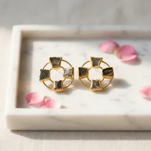 Pendientes de Perlas Geométricos Chapados en Oro de 18k con Diseño de Flor e Incrustaciones de Piedras Naturales, Joyería de Latón Vintage de Moda para Mujer - Product Image 3