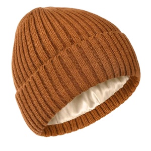 หมวกไหมพรมสวมศีรษะทำจากผ้าขนสัตว์สำหรับผู้หญิงบุผ้าซาตินสำหรับเดินชายหาดอเนกประสงค์สไตล์ยุโรปอเมริกัน - Product Image 1