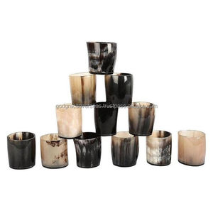 Vasos cortos para beber vikingos Taza de cuerno para beber genuina Bar Whisky Vodka Hecho a mano Koi Beber taza corta al mejor precio - Product Image 3