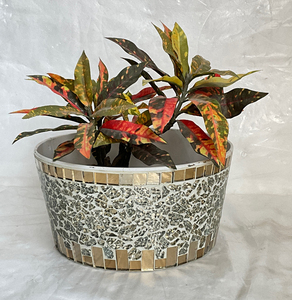 Metal Round <b>Ceramic</b> Look <b>Flower</b> <b>Pot</b> with Diamond Pattern Glazed Finish Handmade Planter for Indoor Outdoor Use - Product Image 6