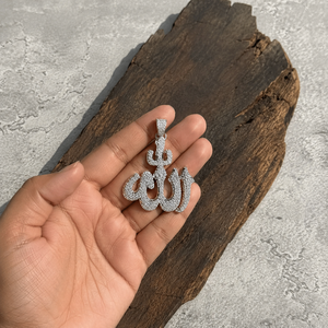 Colgante Personalizado al por Mayor con Letra Árabe Islámica de Corte Brillante y Micro Pavé, de Plata de Ley 925, Chapado en Oro/Plata, con Moissanita Helada - Product Image 1