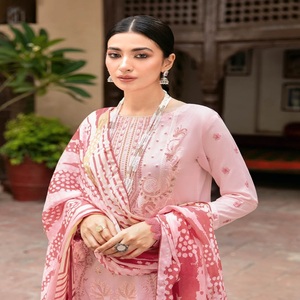 Soldes Exceptionnelles sur l'Ensemble Salwar Kameez Original Indien-Pakistanaise en Coton Pur Brodé Lourd Non Cousu de Ramsha pour Femmes Adultes - Product Image 5