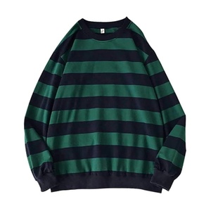 เสื้อยืดแขนยาวคอกลมผู้ชาย ผ้าฝ้าย ทรงปกติ สีพื้น โลโก้ด้านหน้า ผ้าเนื้อยืด 180 กรัม - Product Image 3