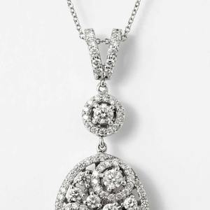 Collar con Colgante de Diamantes Cultivados en Laboratorio, Corte Radiante, 2.55ct, Oro Blanco de 14K, Diseño de Lujo, Certificado IGI, para Fiestas - Product Image 3