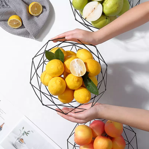 Corbeille à fruits et légumes décorative en fil métallique doré, support de rangement pour comptoir de cuisine et table à manger - Product Image 3