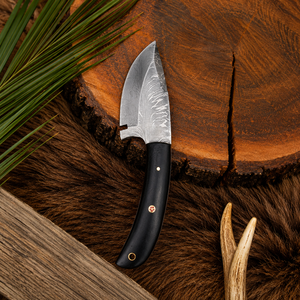 Couteau de Découpe à Lame Fixe en Acier Damas Fait Main avec Fourreau en Cuir, Manche Plein, pour Survie en Camping et Activités Extérieures, Vente en Gros OEM ODM - Product Image 2