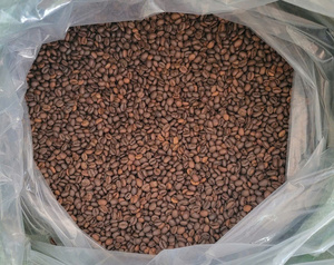 Organic Roasted <b>Coffee</b> <b>Beans</b> Natural Process Arabica and Robusta Blend Rich Aroma Freshly Packed for Exporting - Product Image 3