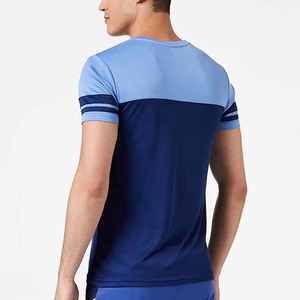 เสื้อยืดออกกำลังกายผู้ชายคุณภาพสูง OEM สไตล์สตรีทแวร์ สำหรับวิ่งและฝึกซ้อม สีพื้น เรียบง่าย ทันสมัย เหมาะสำหรับออกกำลังกายที่ยิม - Product Image 3