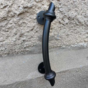 Poignée de portail en fer forgé traditionnelle, design rond, résistante à la rouille, facile à installer ; accessoire pour clôture et portail. - Product Image 2