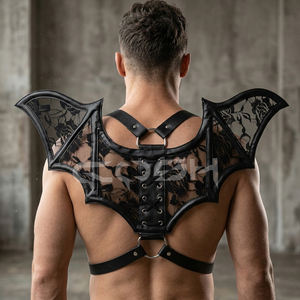 Arnés de hombro de malla de encaje con diseño de ala de murciélago para cosplay - Product Image 4