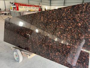 Dalle de granit poli grand format, durable, design moderne, pour application sur comptoirs et sols. - Product Image 4