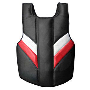 Protège-poitrine d'entraînement respirant et réglable en cuir PVC rouge et blanc Lawd Sports pour MMA et boxe - Product Image 3