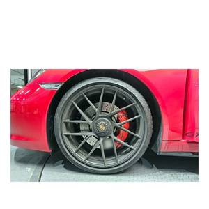 Porsche 911 Carrera 4 GTS 2015 avec boîte de vitesses automatique à direction à gauche, 9 612 km - Product Image 5