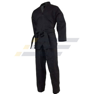 ชุดยิวยิตสูบราซิลแบบสั่งทำจากโรงงาน คุณภาพสูง สไตล์คาราเต้ ชุดศิลปะการต่อสู้ ชุดยิวยิตสู BJJ แบบสั่งทำ ผ้าดี ชุดยิวยิตสู - Product Image 1