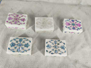 High on Demand Mother of Pearl Jewellery Box with Green Mother of Pearl Available at Wholesale Price From Indian Exporter - Product Image 2