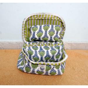 Juego de 3 Piezas para Niña, Diseño Acolchado con Estampado Floral, Rectangular, Talla S-M, Cierre de Cremallera, Ecológico, Resistente al Agua, Portátil y Plegable - Product Image 4