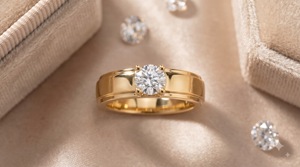 Anillo de Diamantes Solitario Clásico de 0.50 Ct en Oro de 14K con Banda Ancha, Piedra Central Brillante, Anillo de Compromiso Minimalista, Joyería Personalizada OEM ODM - Product Image 2