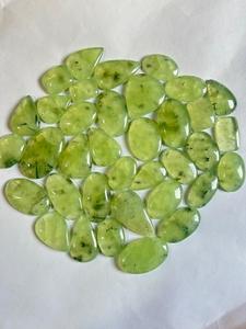 AAA + เกรดธรรมชาติ prehnite Cabochon เครื่องประดับคริสตัลดิบบำบัดสีเขียว - Product Image 3