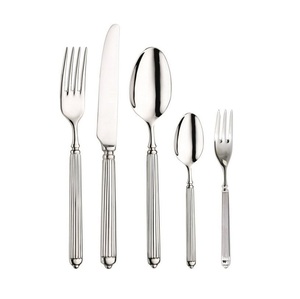 Ensemble de couverts élégants en acier inoxydable, résistant à la rouille, collection de couverts pour la maison, la cuisine, le restaurant, les banquets et les repas quotidiens - Product Image 1