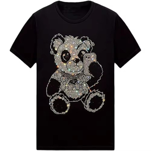 เสื้อยืดลายใหม่ประดับเพชรเทียมสำหรับผู้ชาย เสื้อผ้าสตรีทแฟชั่น พิมพ์ลายตามสั่ง เสื้อยืดคอวีประดับเพชรเทียม - Product Image 1