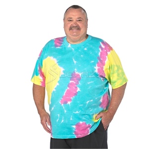 T-shirt à la mode à manches courtes à séchage rapide pour hommes, logo personnalisé, 100% polyester, sublimation, vente en gros - Product Image 3