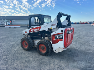Cargadora Compacta de Dos Velocidades S76 2022 con Cabina Cerrada, Máquina de Construcción de Alto Rendimiento, Carga Nominal de 200 Toneladas, Potencia de 75/60KW - Product Image 1