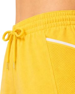 Shorts de sport jaunes pour femmes en polyester et élasthanne, respirants, avec panneaux, taille élastique et cordon de serrage, pour la gym, la course, l'entraînement et les loisirs - Product Image 5