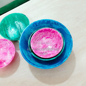 ถาดเสิร์ฟเรซิ่นดีไซน์หรูหรา สีน้ำเงินโดดเด่น ทนทาน ใช้เป็นจานอาหารเดี่ยวได้ บรรจุภัณฑ์สวยงาม เหมาะสำหรับวางบนโต๊ะ จำนวนสามชิ้น - Product Image 6