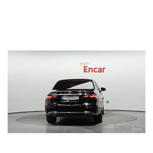 Mercedes-Benz Classe E E350 4MATIC Exclusive 2023, 70 106 km, Boîte de vitesses automatique, Sièges en cuir, Volant à gauche, Caméra de recul - Product Image 4