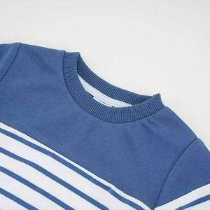 Ensemble de sport respirant pour enfants, tenue de fitness douce et extensible, vente en gros, fabricant d'ensembles de sport athlétiques pour enfants - Product Image 4