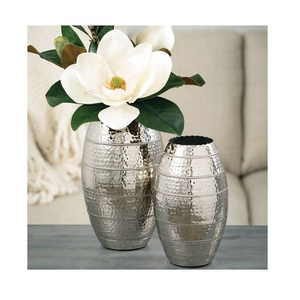 Pots à fleurs en aluminium argenté à motif de feuilles, de qualité supérieure, différentes tailles, pots à fleurs artificielles en gros - Product Image 4