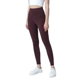 Vêtements d'entraînement et de fitness personnalisés, pantalons de yoga pour femmes, vêtements de sport, leggings de yoga, taille croisée avec poches - Product Image 1