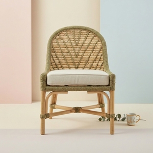 Chaise de salle à manger en osier à dossier incurvé style bohème avec coussin en tissu, fauteuil d'appoint en rotin fait main, mobilier de cuisine et de salle à manger haut de gamme - Product Image 1