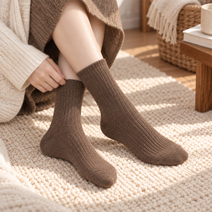 Chaussettes côtelées pour femmes K21 - Product Image 5