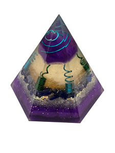 Pyramide pour l'énergie positive, antenne de reiki en orgonite et lapis-lazuli pour la guérison des chakras chez Amayra Crystals Exports - Product Image 4