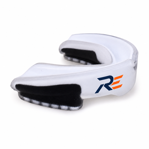 Protector Bucal de Boxeo Premium Hecho con Material EVA de Alta Calidad que Ofrece un Ajuste Cómodo y Excelente Protección Contra Impactos - Product Image 1