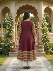 ชุดเดรส Anarkali ลายทางผ้าเรยอนสำหรับผู้หญิงไซส์ใหญ่ คอแบบ Angrakha แขนสามส่วน ทรงบาน สวมใส่สบาย สีแดงเลือดหมู - Product Image 5