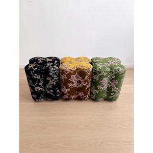Pouf en tissu irrégulier de style bohème avec motif floral, décoration multifonctionnelle pour salon - Product Image 5
