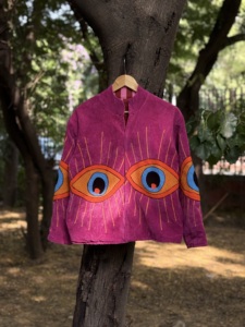 Veste en velours Sujani brodée pour femme, faite à la main, en coton tissé matelassé, imprimé cœur, artisanale, ethnique, bohème, été/hiver, vente en gros - Product Image 4