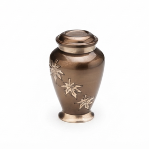 Urne funéraire en métal pour animaux de compagnie, au design élégant et à la construction métallique durable, pour un souvenir commémoratif de votre animal bien-aimé - Product Image 1