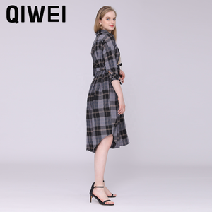 Robes chemise surdimensionnées à manches courtes avec ceinture boutonnée <span class=keywords><strong>Robe</strong></span> décontractée longue pour femmes grande taille - Product Image 2