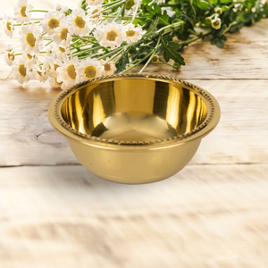 Tazón Katori Dana de Latón con Puntos, Tamaño Pequeño, Tazón Tradicional para Servir Frutos Secos, Prasadam y Decoración del Hogar - Product Image 4