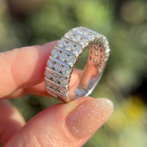 Anillo de Diamantes Naturales Verticales en Oro Blanco de 18k, Certificado IGI, Regalo para el Día de la Madre, Auténtico, Directo de Fábrica KING O KING - Product Image 4