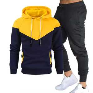 Sweat à capuche uni pour homme, manches longues, poches latérales, respirant, polyester et coton, vêtement décontracté d'hiver, coupe classique - Product Image 1