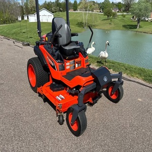 รถตัดหญ้าแบบนั่งขับ Kubota ZD1211L เครื่องยนต์เบนซิน 4 จังหวะ แบบ Zero Turn สำหรับงานหนัก เหมาะสำหรับสวน ไร่นา และงานดูแลภูมิทัศน์ - Product Image 1