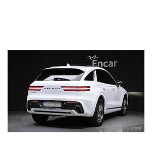 Genesis GV70 2.5T 2024, Gasolina, 2WD, con Caja de Cambios Automática, Asientos de Cuero, Cámara Trasera - 52,352 km - Product Image 2