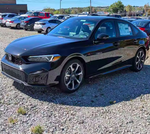 Mejor Oferta del Mercado: Ci-vic Hybrid Sport Touring FWD 2026, Auto de 4 Puertas, Motor de 2.0L, 16 Válvulas, DOHC, 4 Cilindros en Línea - Product Image 3